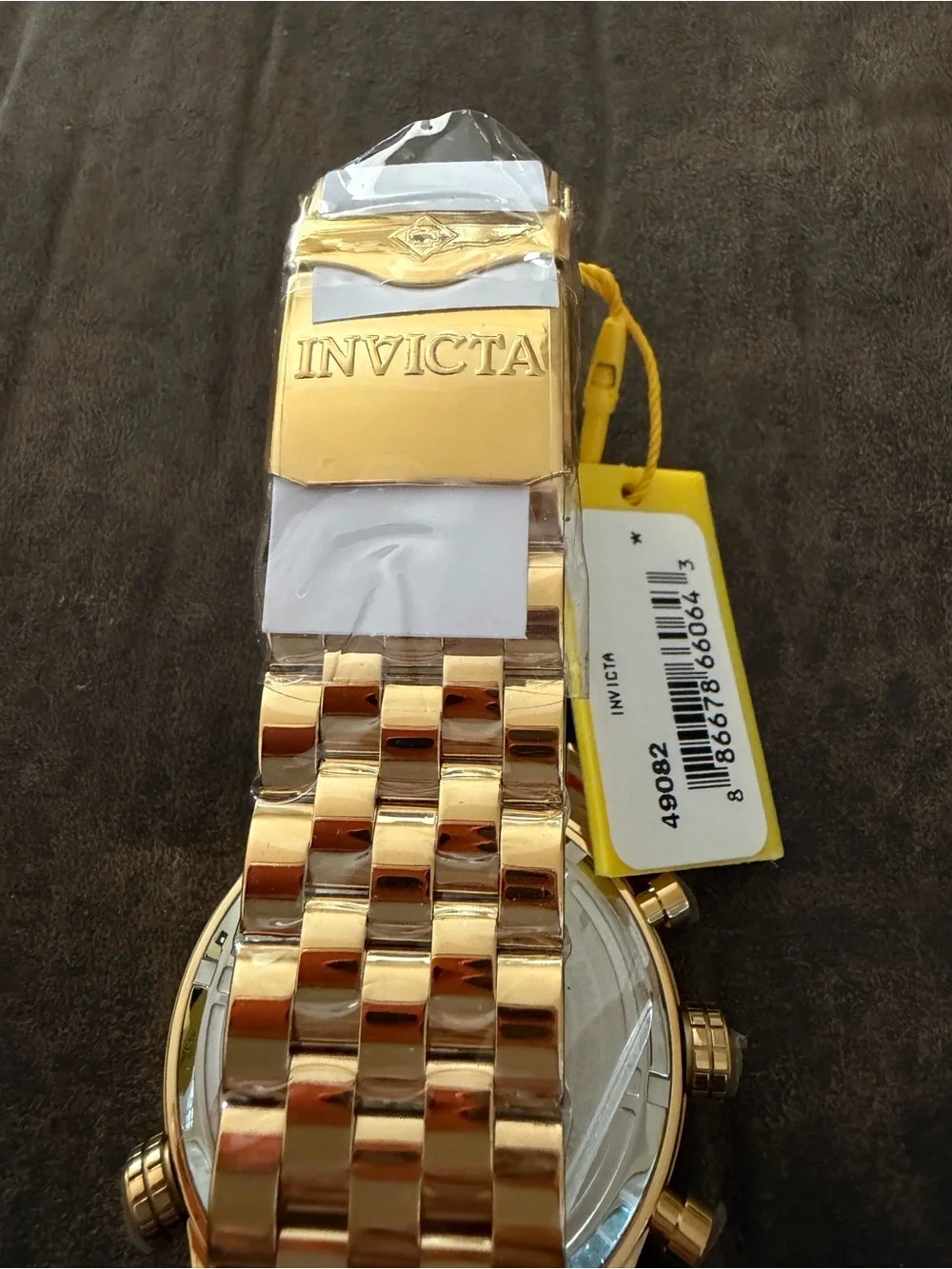 Invicta Aviator Vorticity 49082 Men’s Gold-Tone Chronograph Watch 49.5mm